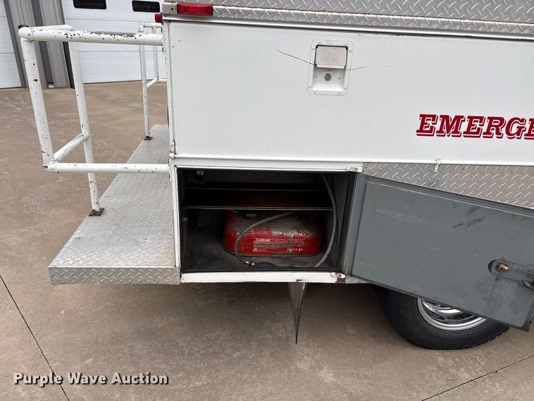 image for item EA7849 1994 Chevrolet GMT-400 rescue vehicle