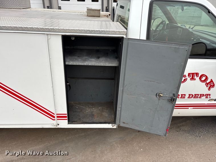 image for item EA7849 1994 Chevrolet GMT-400 rescue vehicle