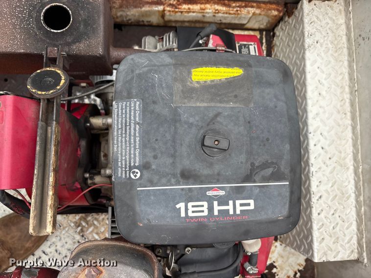 image for item EA7849 1994 Chevrolet GMT-400 rescue vehicle