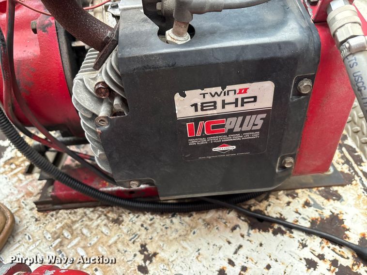 image for item EA7849 1994 Chevrolet GMT-400 rescue vehicle