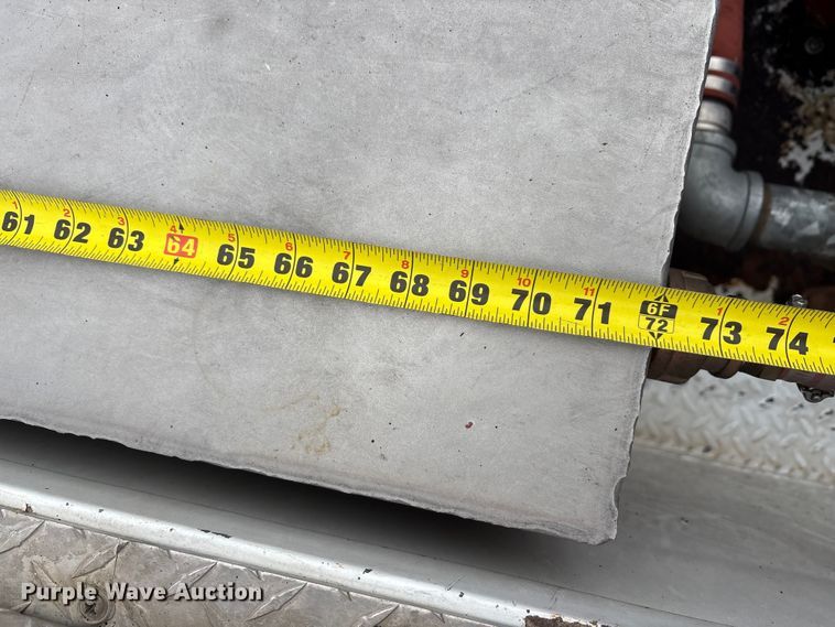 image for item EA7849 1994 Chevrolet GMT-400 rescue vehicle