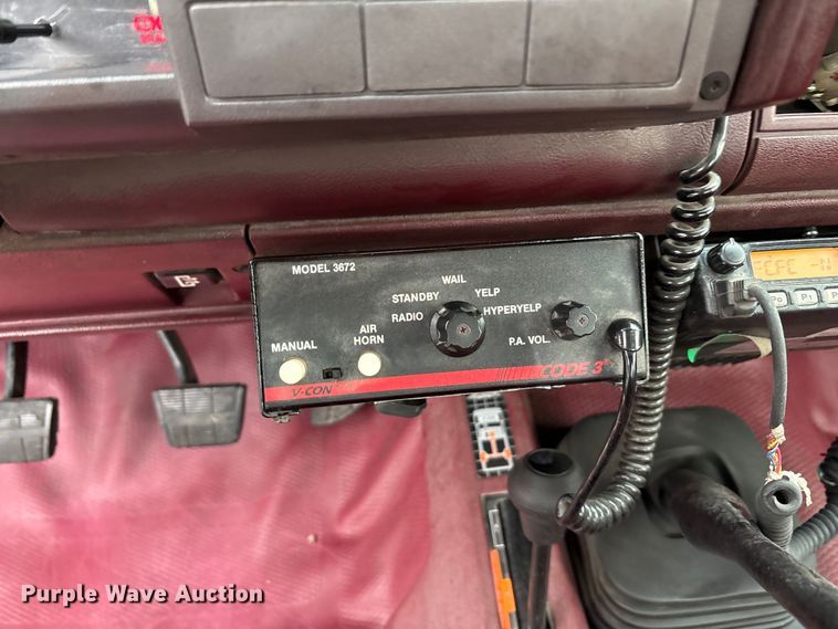 image for item EA7849 1994 Chevrolet GMT-400 rescue vehicle