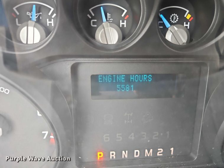 image for item EB8377 2012 Ford F350 flatbed pickup truck