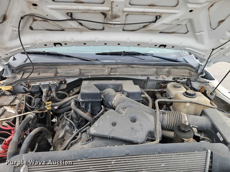 image for item EB8377 2012 Ford F350 flatbed pickup truck