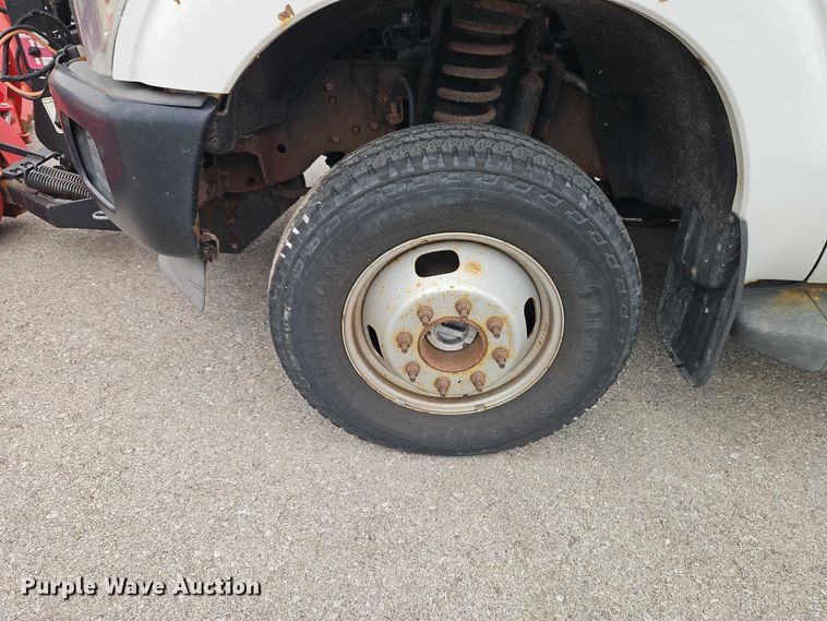 image for item EB8377 2012 Ford F350 flatbed pickup truck