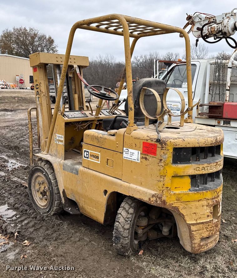 image for item EC4489 Caterpillar V50B forklift