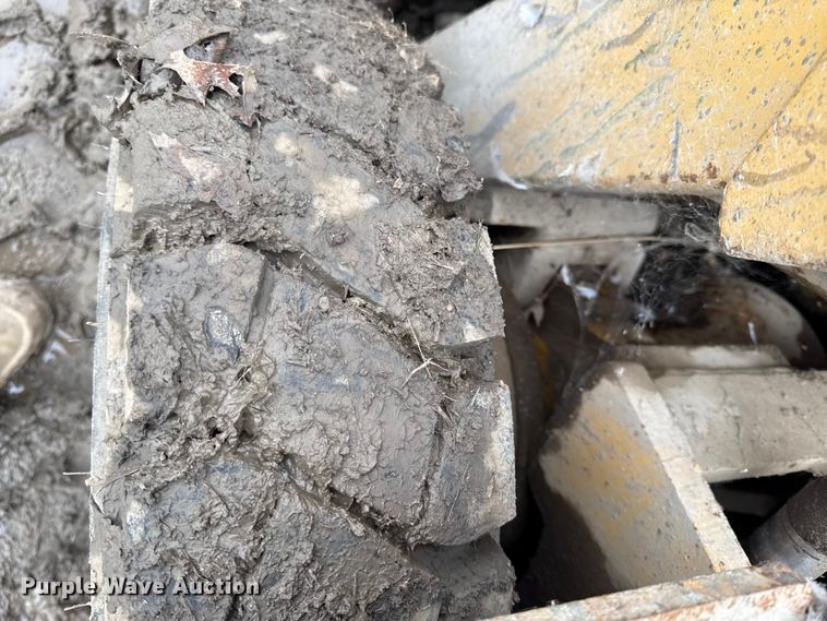 image for item EC4489 Caterpillar V50B forklift