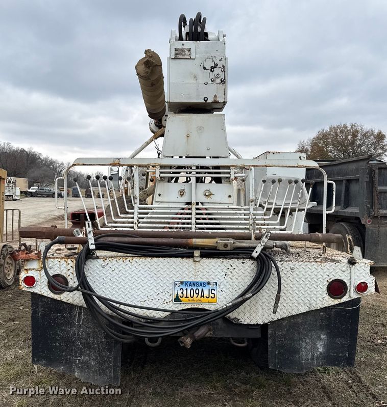 image for item EC4490 1978 Chevrolet C60 digger derrick truck