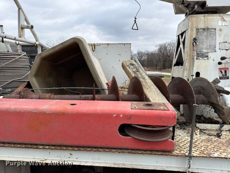 image for item EC4490 1978 Chevrolet C60 digger derrick truck