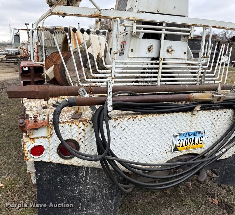 image for item EC4490 1978 Chevrolet C60 digger derrick truck