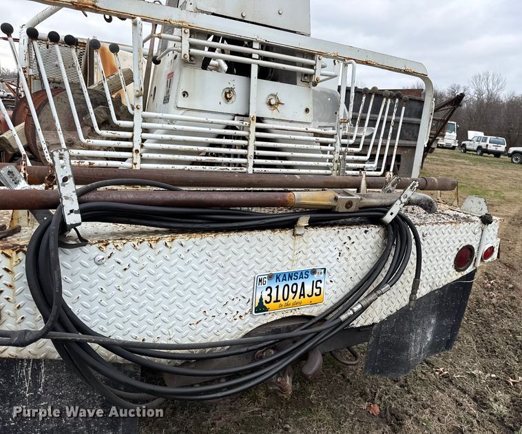 image for item EC4490 1978 Chevrolet C60 digger derrick truck