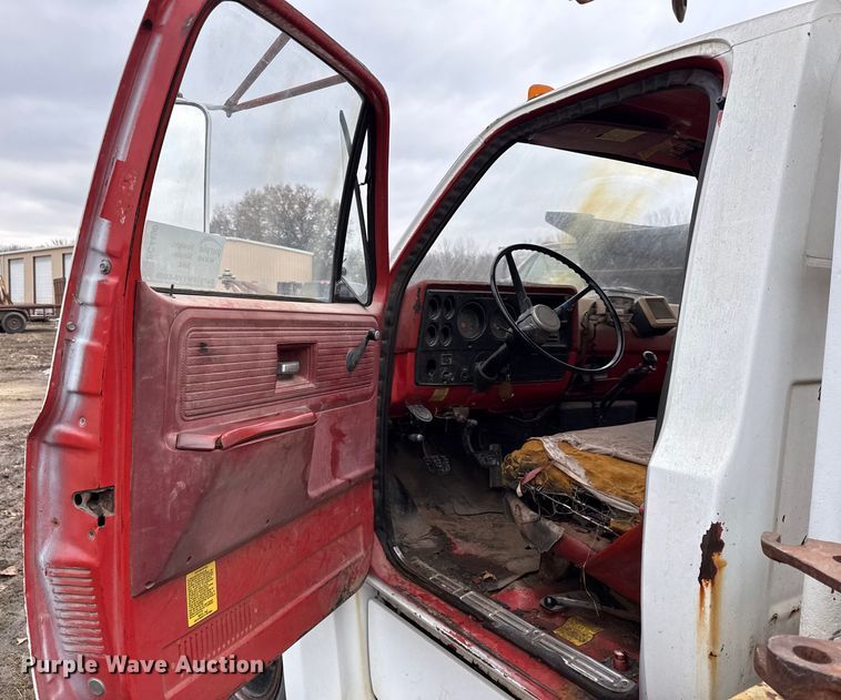 image for item EC4490 1978 Chevrolet C60 digger derrick truck