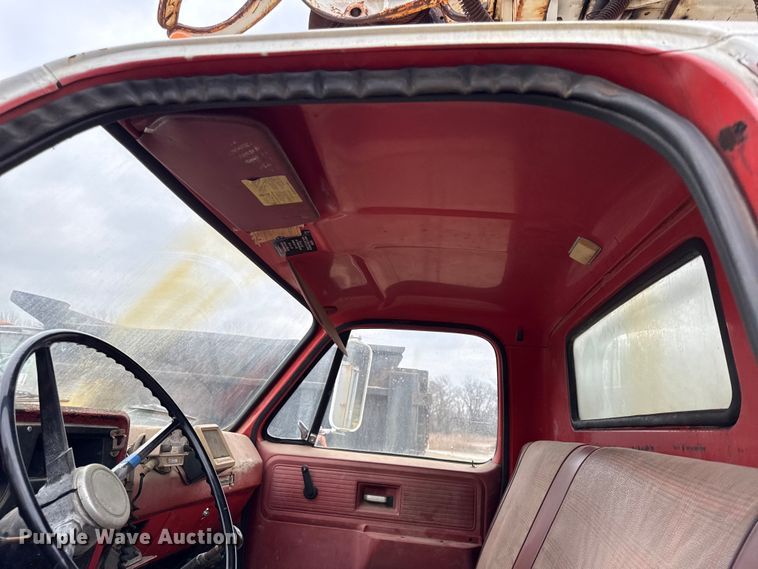 image for item EC4490 1978 Chevrolet C60 digger derrick truck