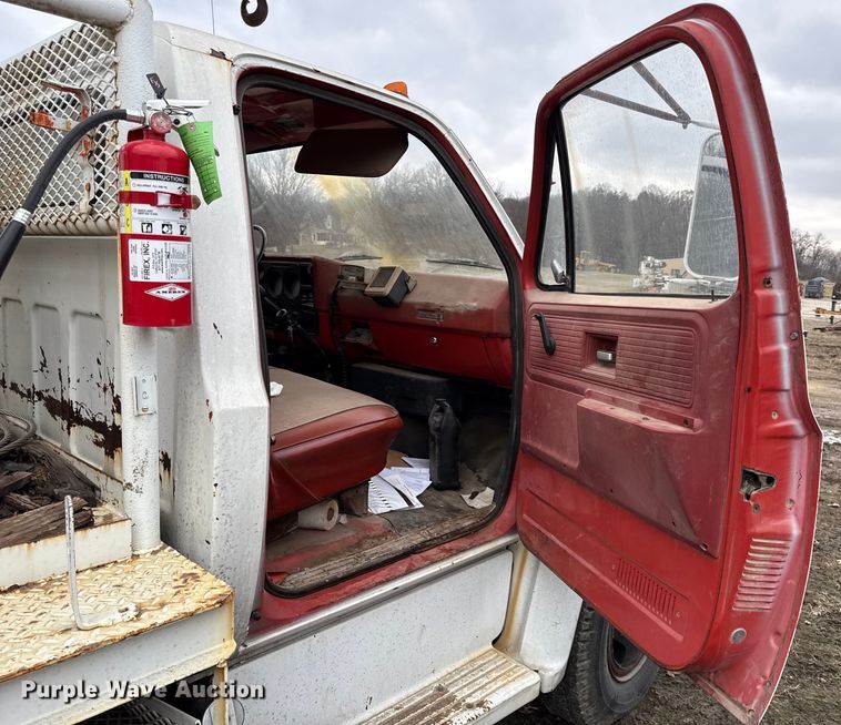 image for item EC4490 1978 Chevrolet C60 digger derrick truck