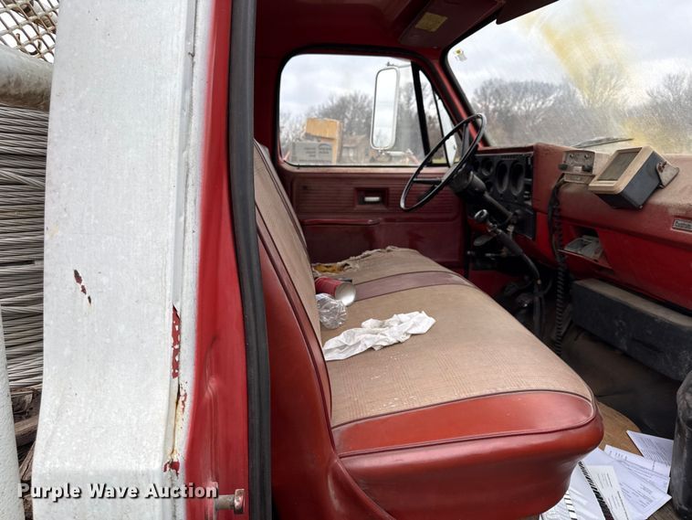 image for item EC4490 1978 Chevrolet C60 digger derrick truck