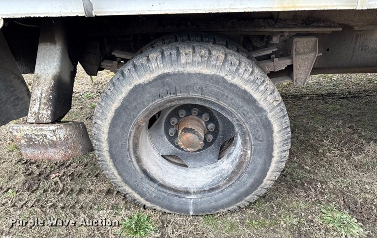 image for item EC4490 1978 Chevrolet C60 digger derrick truck