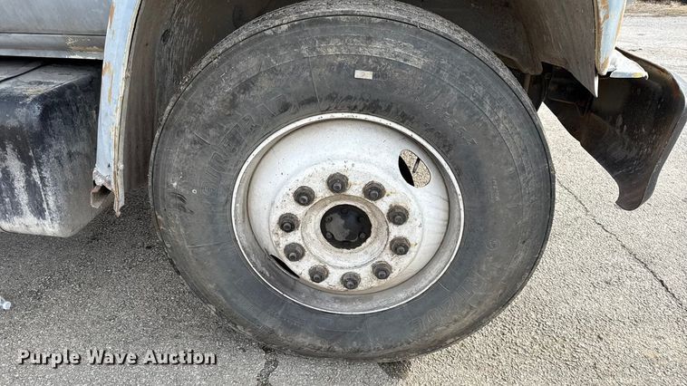 image for item EC4491 1984 GMC C7000 dump truck