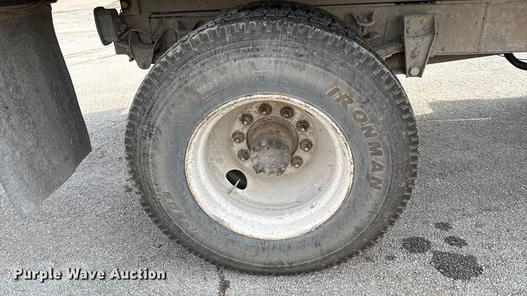 image for item EC4491 1984 GMC C7000 dump truck