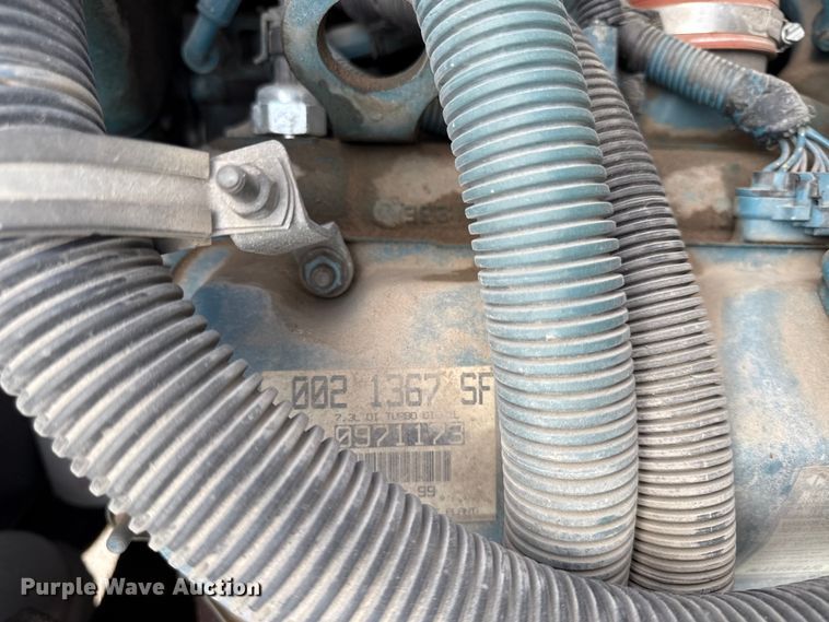 image for item EC4494 2000 International 4700 dump truck