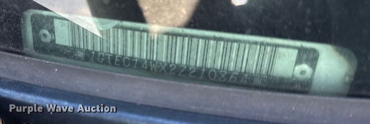 image for item EC4495 2002 GMC Sierra 1500 pickup truck