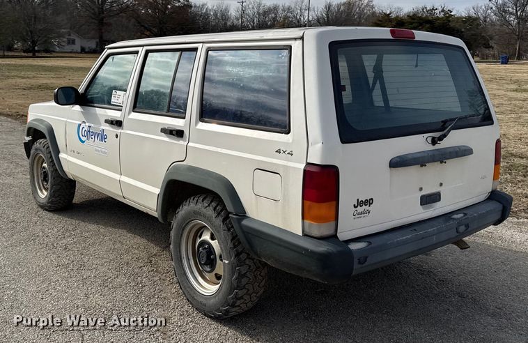 image for item EC4497 1997 Jeep Cherokee SUV