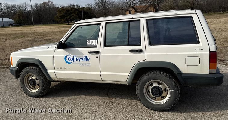 image for item EC4497 1997 Jeep Cherokee SUV