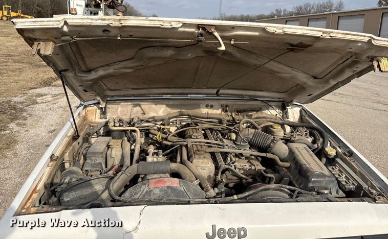 image for item EC4497 1997 Jeep Cherokee SUV