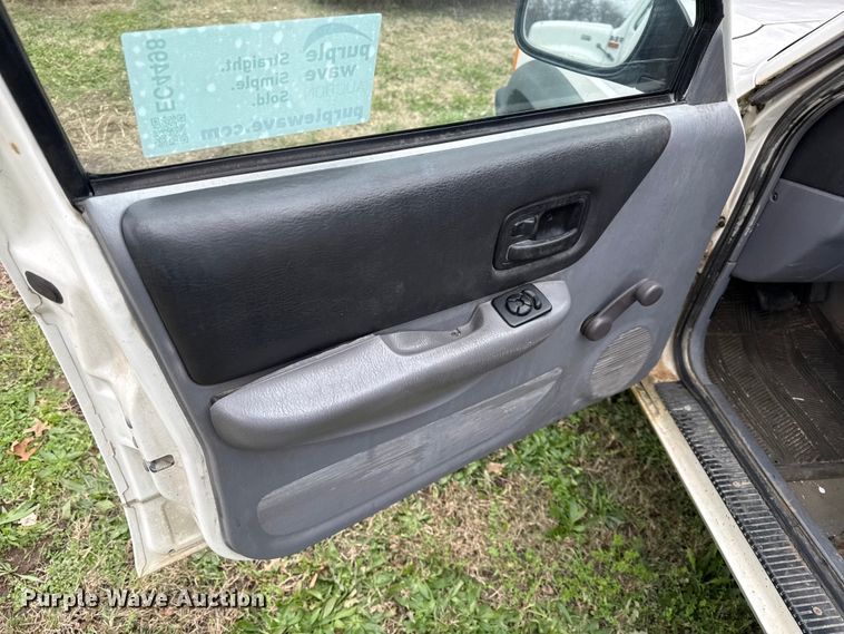 image for item EC4498 1997 Jeep Cherokee SUV