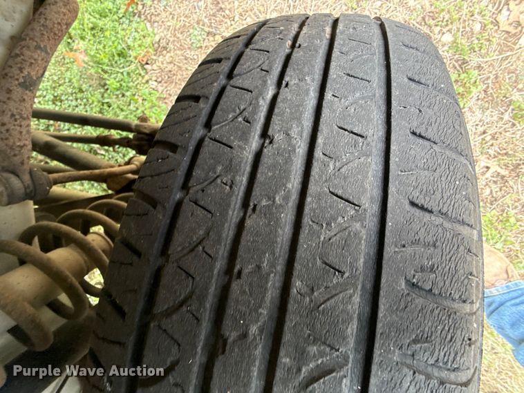 image for item EC4498 1997 Jeep Cherokee SUV