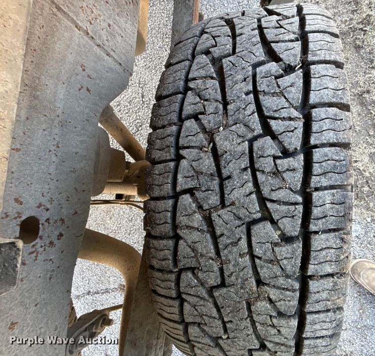 image for item EC4499 2000 Chevrolet Silverado 2500 Ext. Cab pickup truck