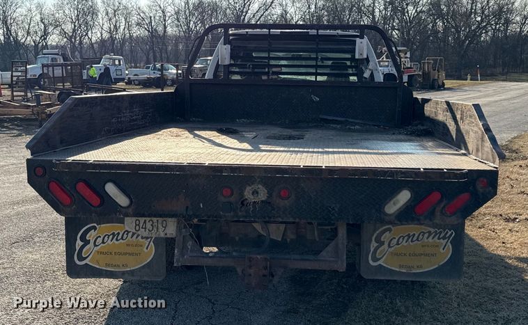 image for item EC4501 2005 Ford F350 Super Duty XL dump flatbed pickup truck