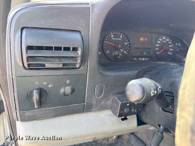 image for item EC4501 2005 Ford F350 Super Duty XL dump flatbed pickup truck