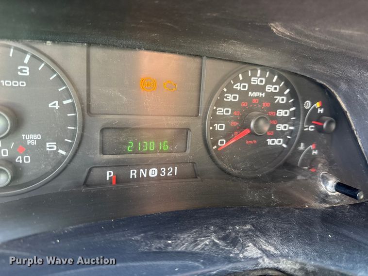 image for item EC4501 2005 Ford F350 Super Duty XL dump flatbed pickup truck