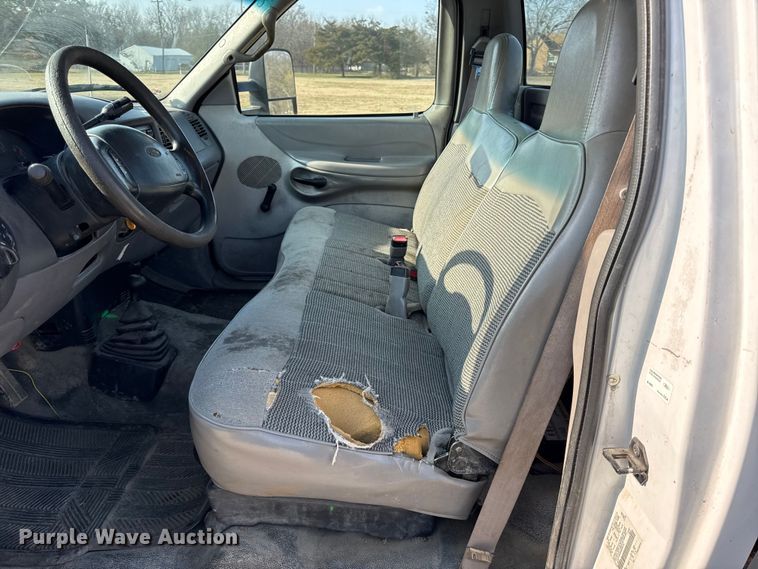 image for item EC4503 1998 Ford F150 pickup truck