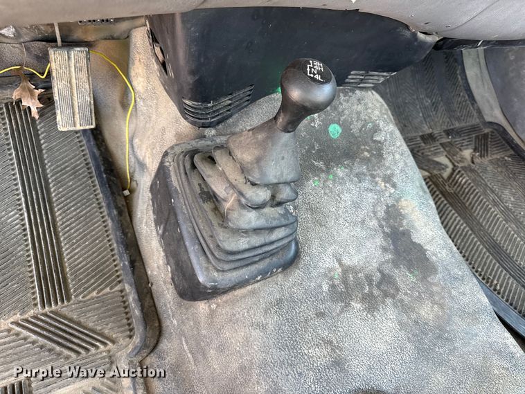 image for item EC4503 1998 Ford F150 pickup truck