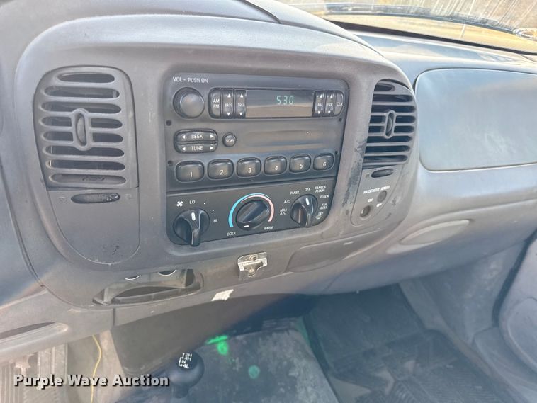 image for item EC4503 1998 Ford F150 pickup truck