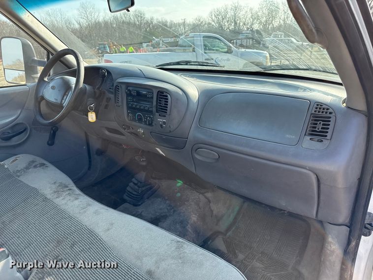 image for item EC4503 1998 Ford F150 pickup truck
