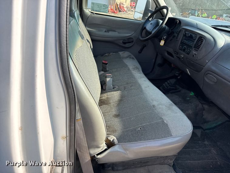 image for item EC4503 1998 Ford F150 pickup truck