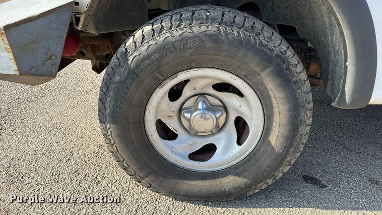 image for item EC4503 1998 Ford F150 pickup truck