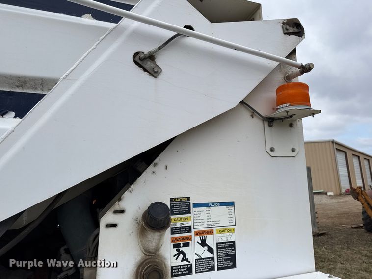 image for item EC4504 2009 Allianz Johnston Sweeper street sweeper truck