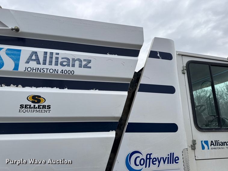 image for item EC4504 2009 Allianz Johnston Sweeper street sweeper truck