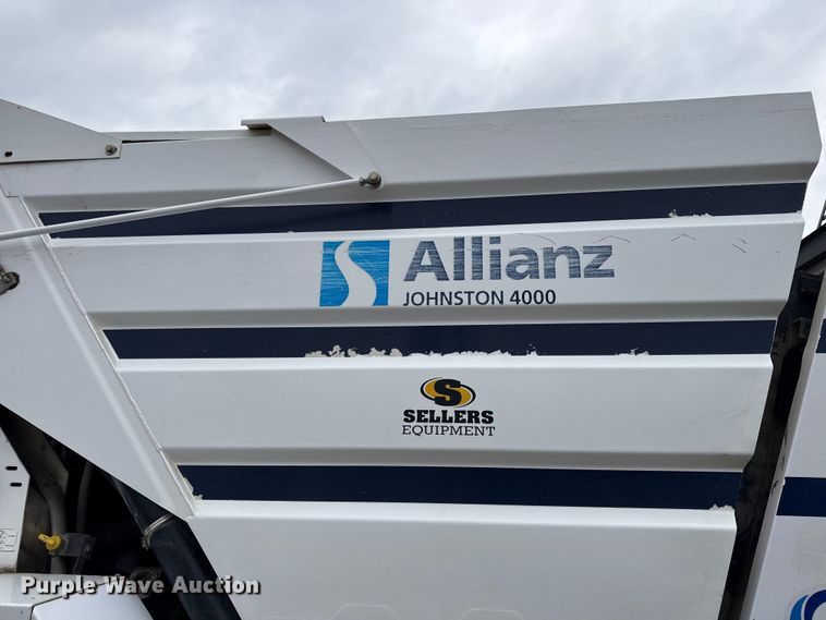 image for item EC4504 2009 Allianz Johnston Sweeper street sweeper truck