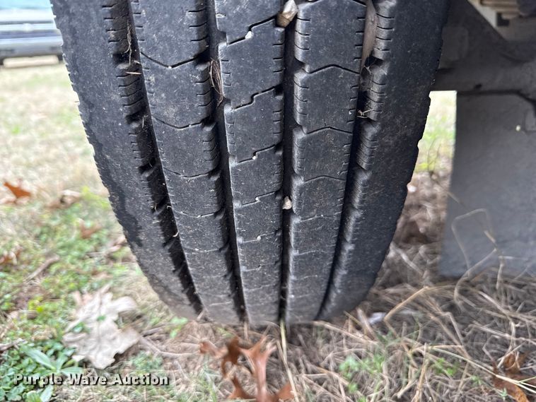 image for item EC4504 2009 Allianz Johnston Sweeper street sweeper truck