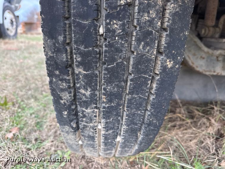 image for item EC4504 2009 Allianz Johnston Sweeper street sweeper truck