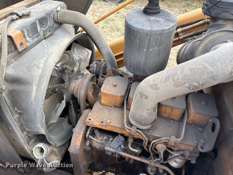 image for item EC4506 1991 Case 580 Super K backhoe