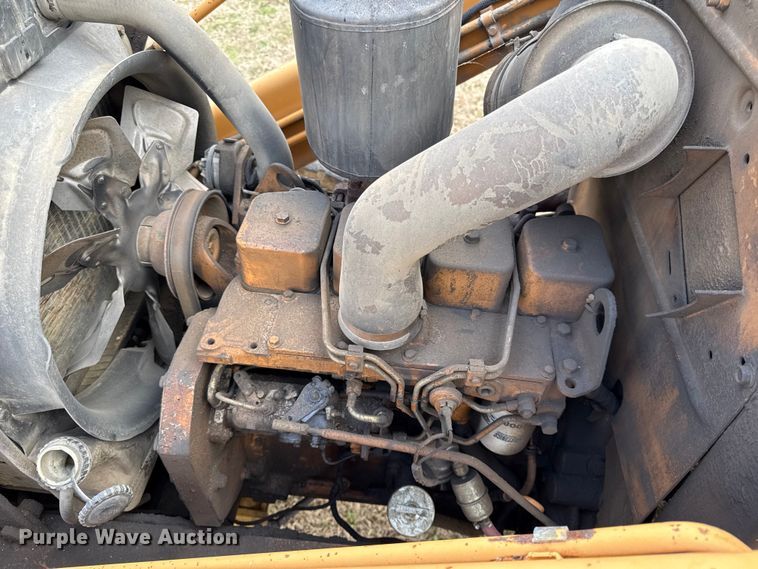 image for item EC4506 1991 Case 580 Super K backhoe