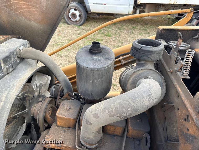 image for item EC4506 1991 Case 580 Super K backhoe