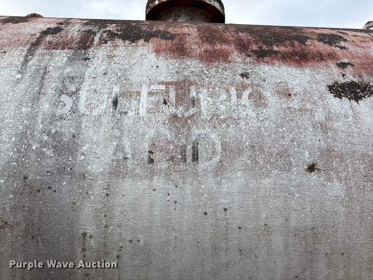 image for item EC4509 (2) Tanks