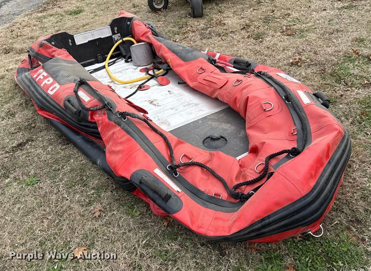 image for item EC4510 Inmar Marine Group 380-SR boat