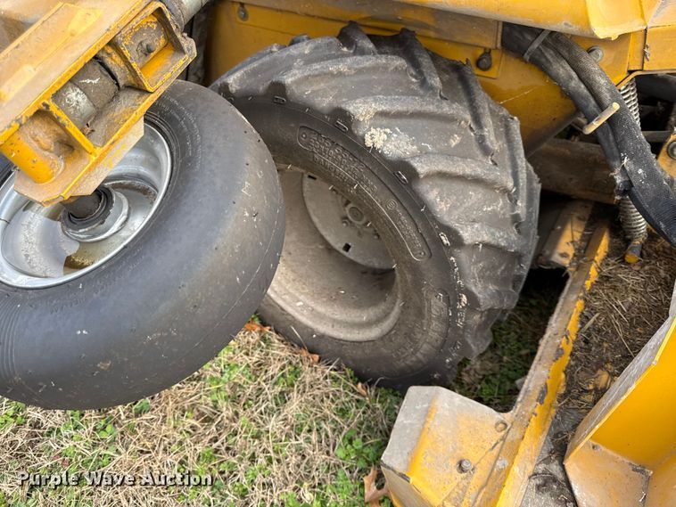 image for item EC4514 (2) Hustler 4600 ZTR lawn mowers